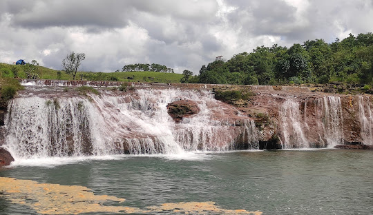 THLUMUWI FALLS , Jowai Amlarem Road, West Jaintia Hills